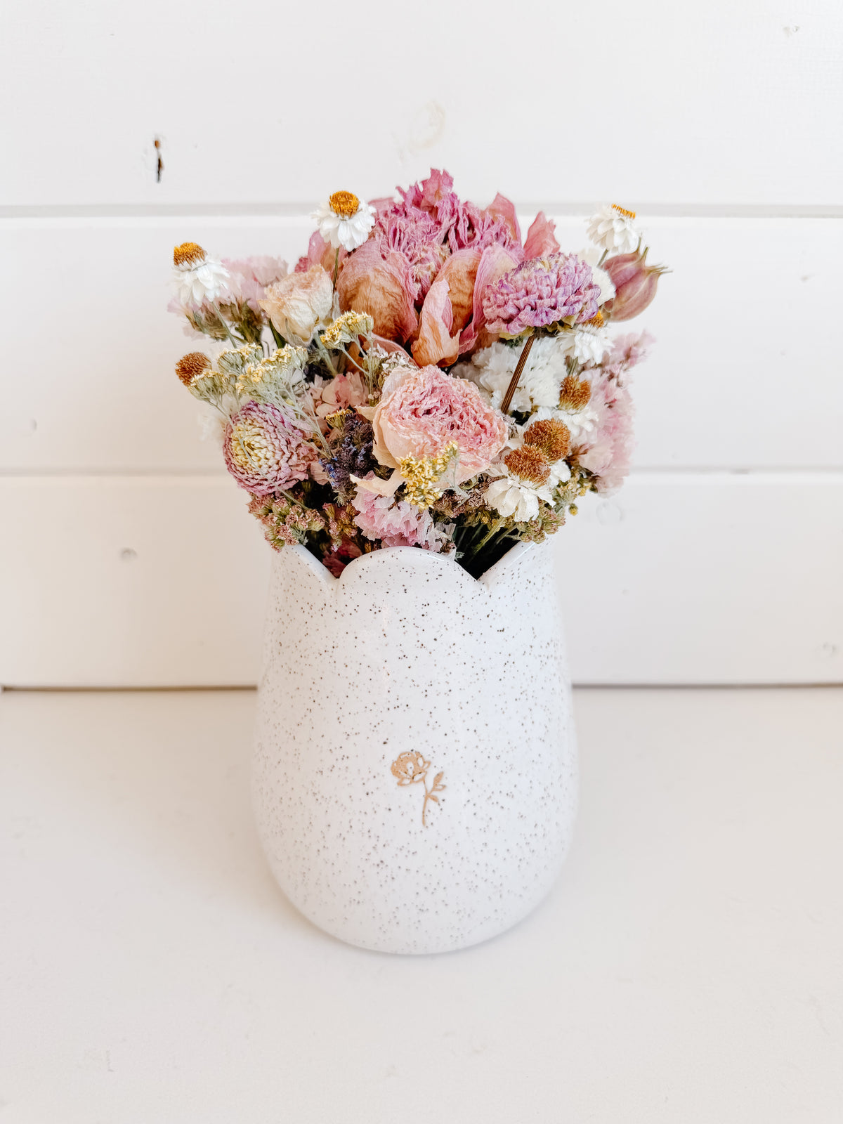 Okey Doecke x 805 Florals - Medium Vase & Dried Florals